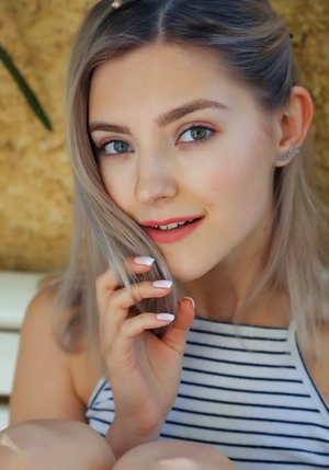 Met Art invite you to explore a free photos with Eva Elfie unveiling perfect shape