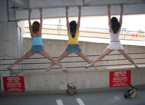 Taylor Twins offers xxx pic gallery with Missy Taylor and Mandee Taylor in lesbian fantasies