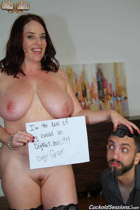 Dogfart Network are pleased to offer you xxx pictures featuring Maggie Green in porn scene with amazing group sex